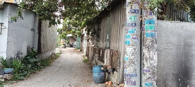 BÁN NHÀ XƯỞNG MT ĐƯỜNG NHỰA DT 22M x 20M SHR