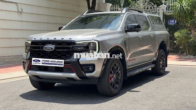 Ford Ranger Stomtrak - 2024 Cá Nhân
