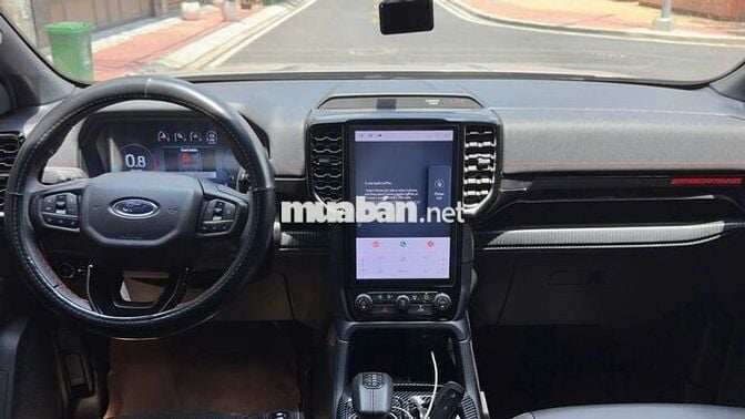 Ford Ranger Stomtrak - 2024 Cá Nhân