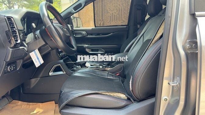 Ford Ranger Stomtrak - 2024 Cá Nhân