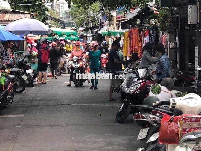 Cho thuê nhà mặt tiền khu vực chợ tại Linh Đông kinh doanh tốt