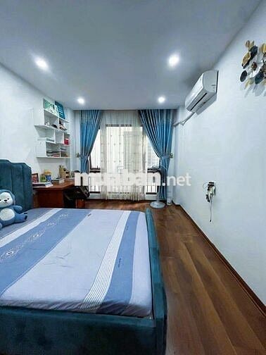 Bán nhà Cổ Nhuế, Bắc Từ Liêm, Nội thất đẹp, ô tô gần, 32m2 - 7 tỷ