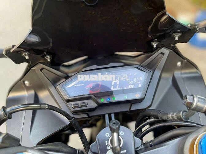 🌈Tphcm CBR150ABS 2022 odo 3000km chính chủ 🥰