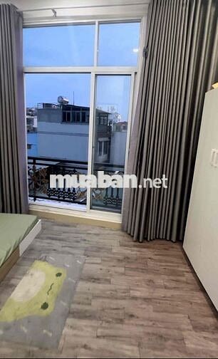 Phòng ban công đẹp giá rẻ quận Phú Nhuận