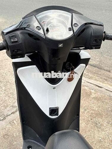 Honda SH Ý 150 2004 Trắng Đen