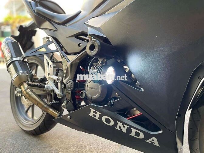 🌈Tphcm CBR150ABS 2022 odo 3000km chính chủ 🥰