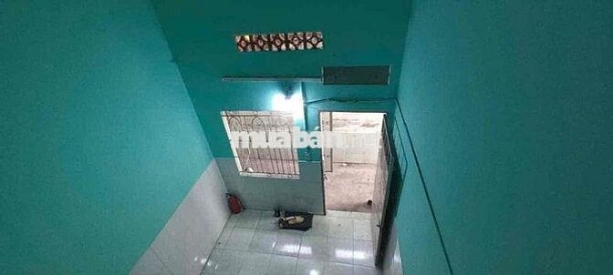 Phòng trọ, 15m2, gác lửng, 1 xẹc đường nguyễn thị kiểu, ngay metro Q12