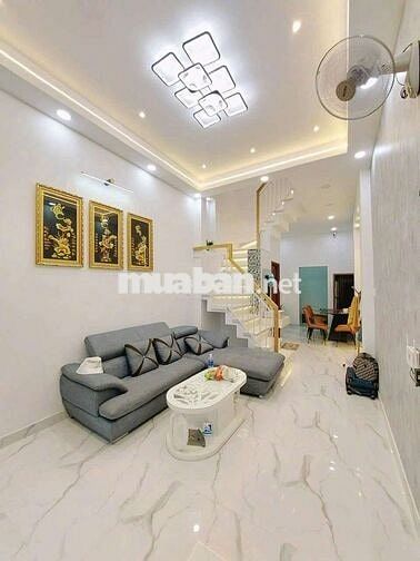 Bán nhà 1 trệt 1 lầu sổ hồng riêng, ngay KDC Phong Phú giá 1tỷ560triệu