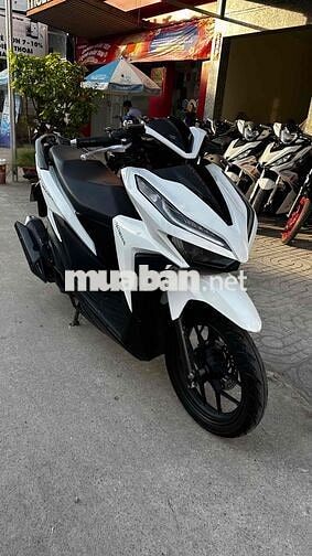 Vario 125 trắng đen 2020 ( hỗ trợ góp )