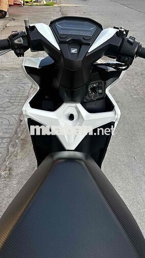 Vario 125 trắng đen 2020 ( hỗ trợ góp )