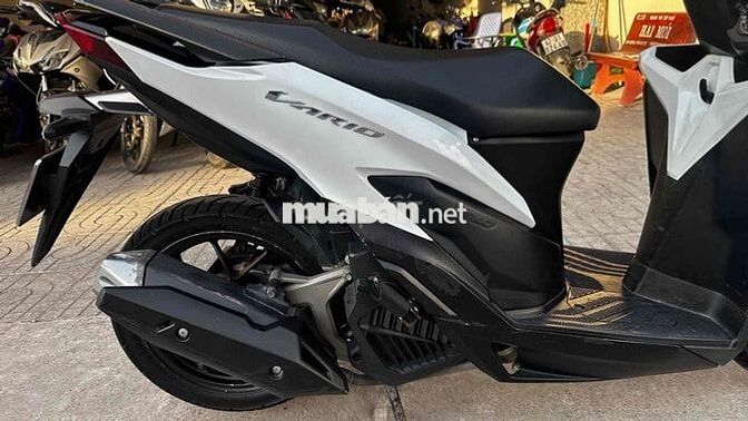 Vario 125 trắng đen 2020 ( hỗ trợ góp )