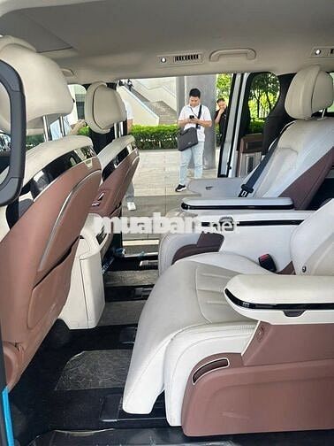 BYD M9 MPV Trắng