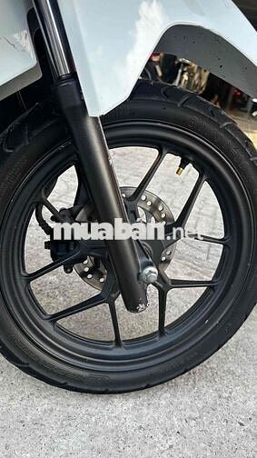 Vario 125 trắng đen 2020 ( hỗ trợ góp )