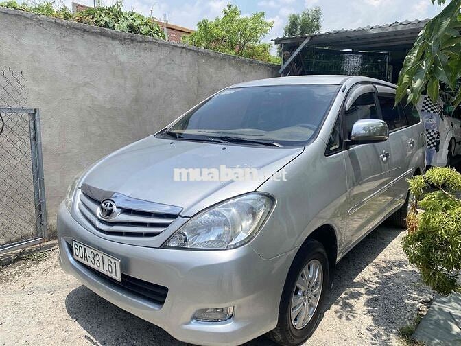 Toyota Innova 2009 G