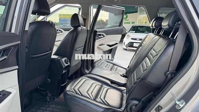 Kia Carens 1.5G Luxury 2024 – 7 chỗ rộng rãi, 1 ch