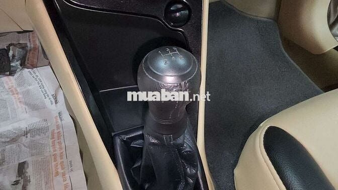 Toyota Vios E 2018 Số sàn Nâu vàng