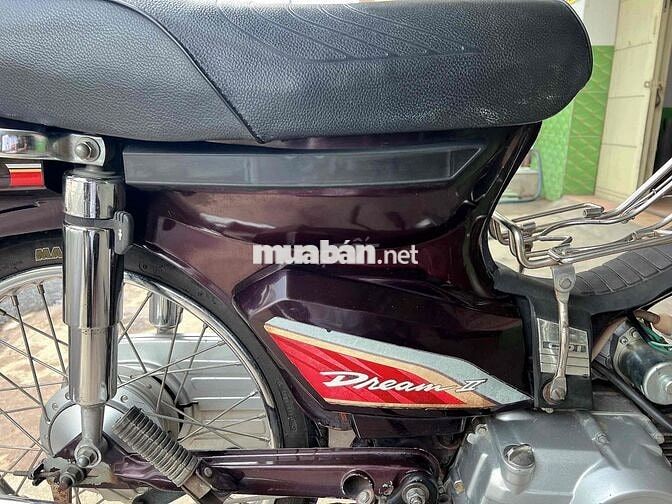 Honda Dream màu Đỏ