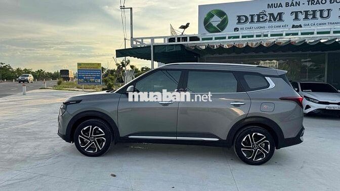 Kia Carens 1.5G Luxury 2024 – 7 chỗ rộng rãi, 1 ch