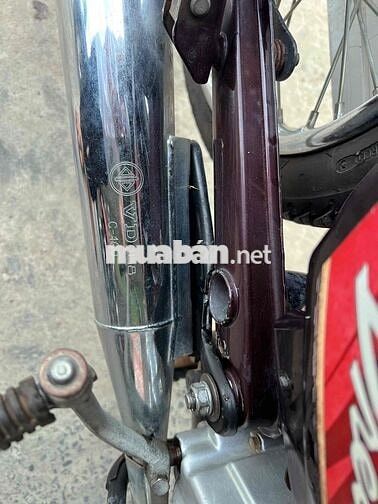 Honda Dream màu Đỏ