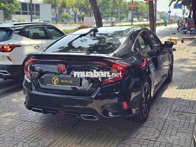 Honda Civic 2*** km