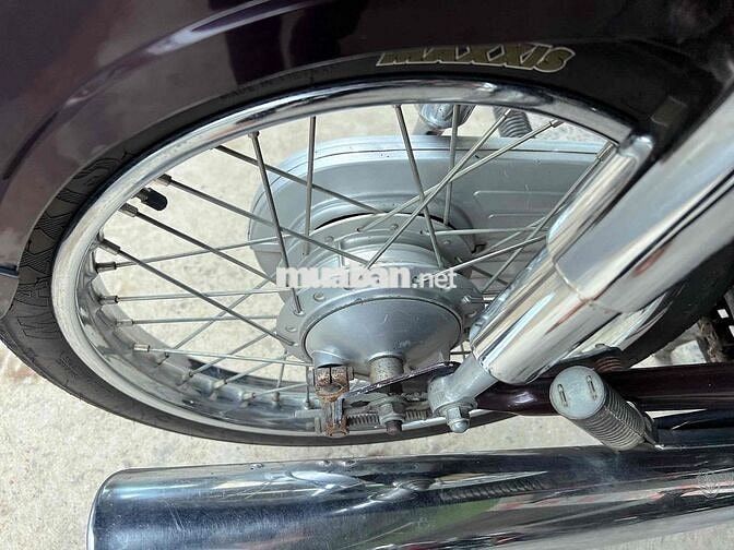 Honda Dream màu Đỏ