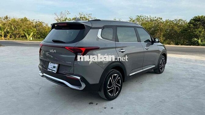 Kia Carens 1.5G Luxury 2024 – 7 chỗ rộng rãi, 1 ch