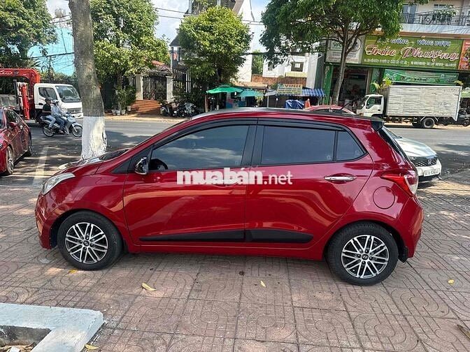 Hyundai i10 2015 Đỏ Số tự động ( nhập ấn  )