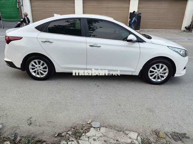Hyundai Accent AT 2022 Trắng