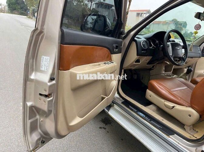 Ford Everest 2007 Vàng cát