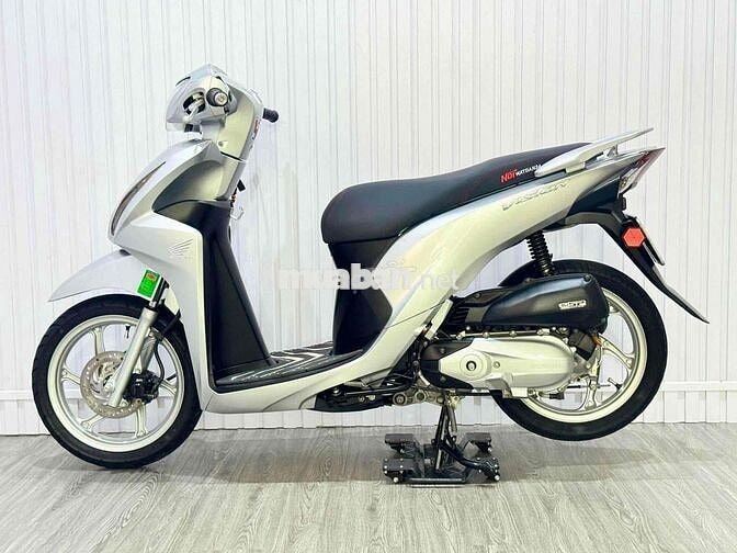 Honda Vision Bạc Đã sử dụng
