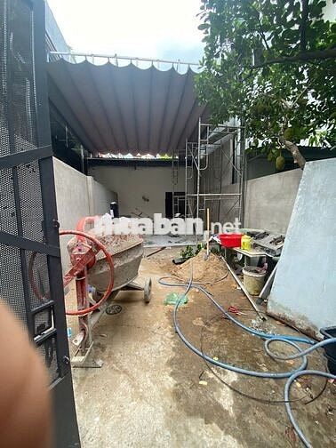 MBKD BÊN DƯỚI 30 CHDV HẺM XE HƠI TRƯỚC NHÀ 6M - 5X15M - WC RIÊNG