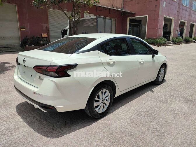 Nissan Almera 2024 Trắng 12686 km