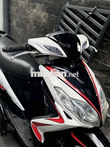 Yamaha Luvias 2014 3 bánh. hỗ trợ góp
