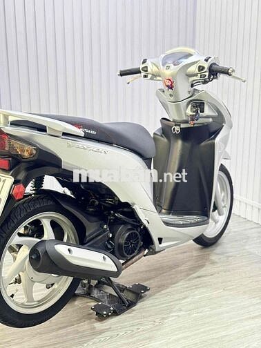 Honda Vision Bạc Đã sử dụng
