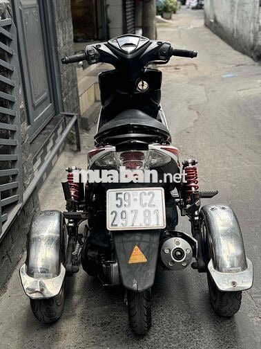 Yamaha Luvias 2014 3 bánh. hỗ trợ góp