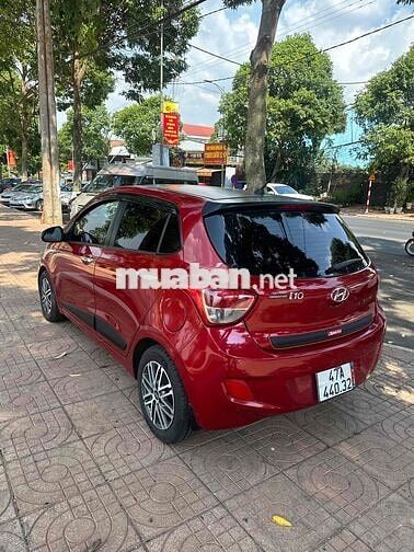 Hyundai i10 2015 Đỏ Số tự động ( nhập ấn  )