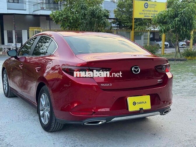 Mazda 3 Luxury 2024