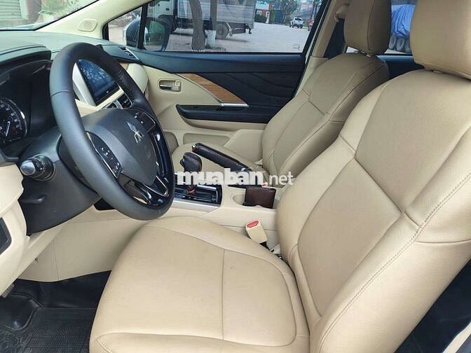 Mitsubishi Xpander AT CVT 2018 Trắng