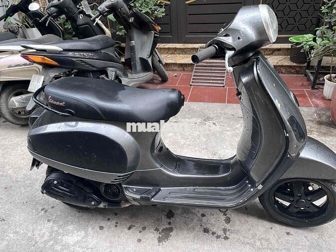 Piaggio Vespa Xám