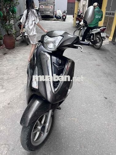 Yamaha Acruzo màu Đen
