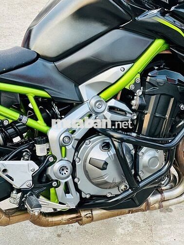 Mạnh Hà Motor bán Kawasaki Z900 2020 nét keng