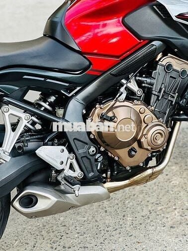 Mạnh Hà Motor bán Honda CB650F ABS 2018 siêu keng
