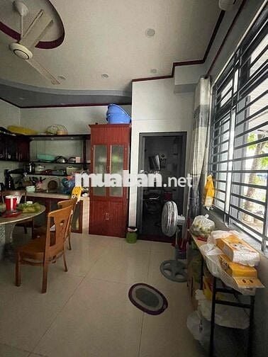 Nhà trệt lầu góc 2 mặt tiền 3phòng full nội thất kDC Hưng Phú2