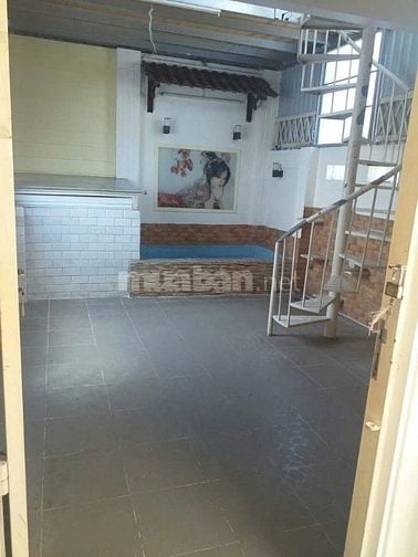 Mặt tiền đường số 7 KDC Bình Phú ngay metro