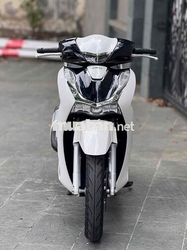 SH 160i ABS 2025 Trắng LƯỚT ( GÓP BAO NỢ 6)