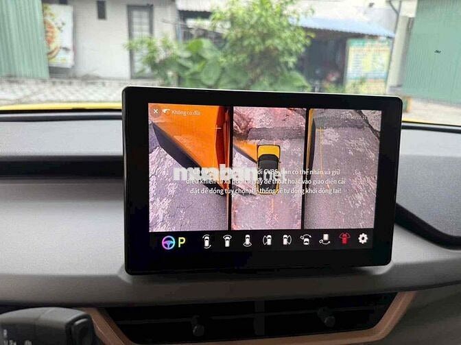 Xe điện VinFast VF3 2025 Vàng thuê pin 11 nghìn km