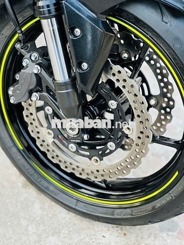 Mạnh Hà Motor bán Kawasaki Z900 2020 nét keng