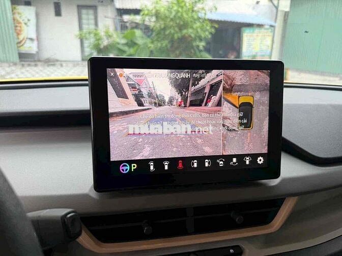 Xe điện VinFast VF3 2025 Vàng thuê pin 11 nghìn km