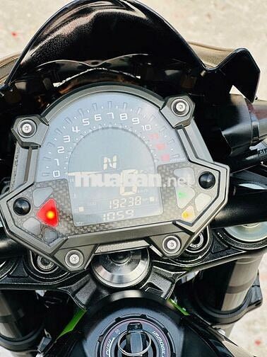 Mạnh Hà Motor bán Kawasaki Z900 2020 nét keng