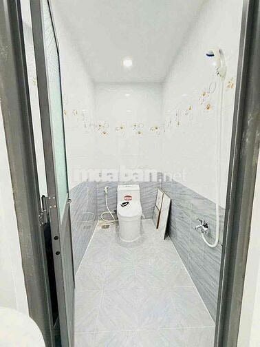 cần bán gấp nhà xã đa phước , bình chánh , hcm
